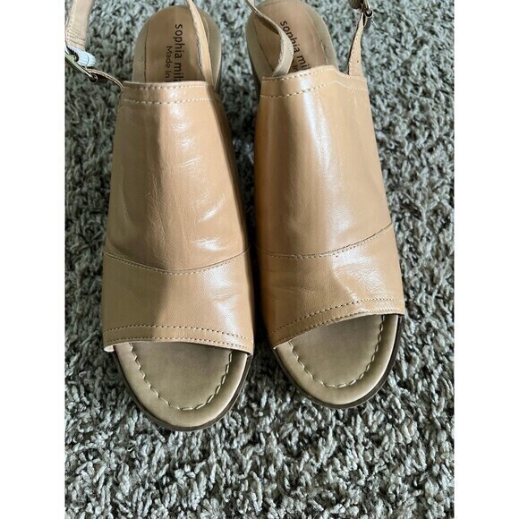 Sophia Milano Tan Sandals size 9 - Picture 4 of 9